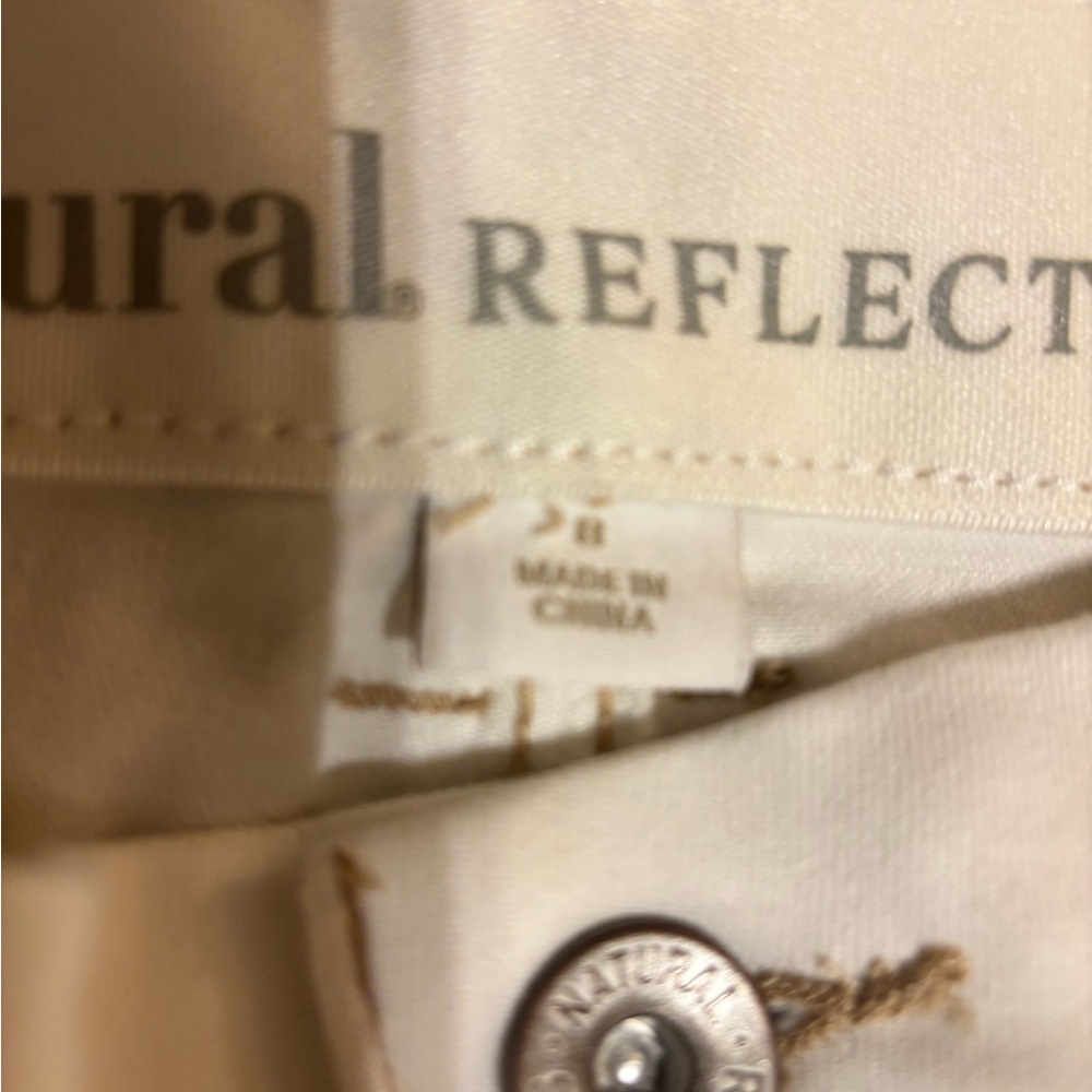 Natural Reflections Cream (Ecru) “Camp Side” Skimmer Capris - Picture 4 of 13